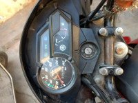 Red Yamaha Saluto 125