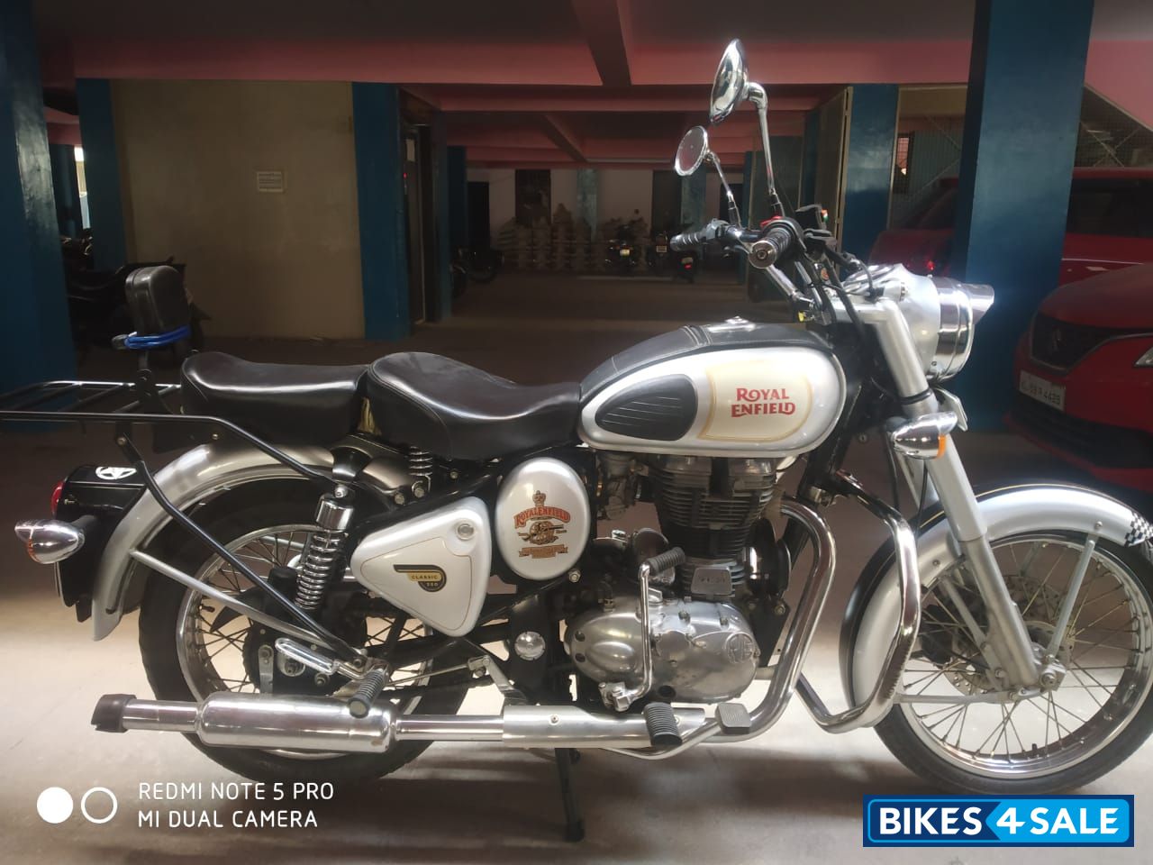 Silky Silver Royal Enfield Classic 350