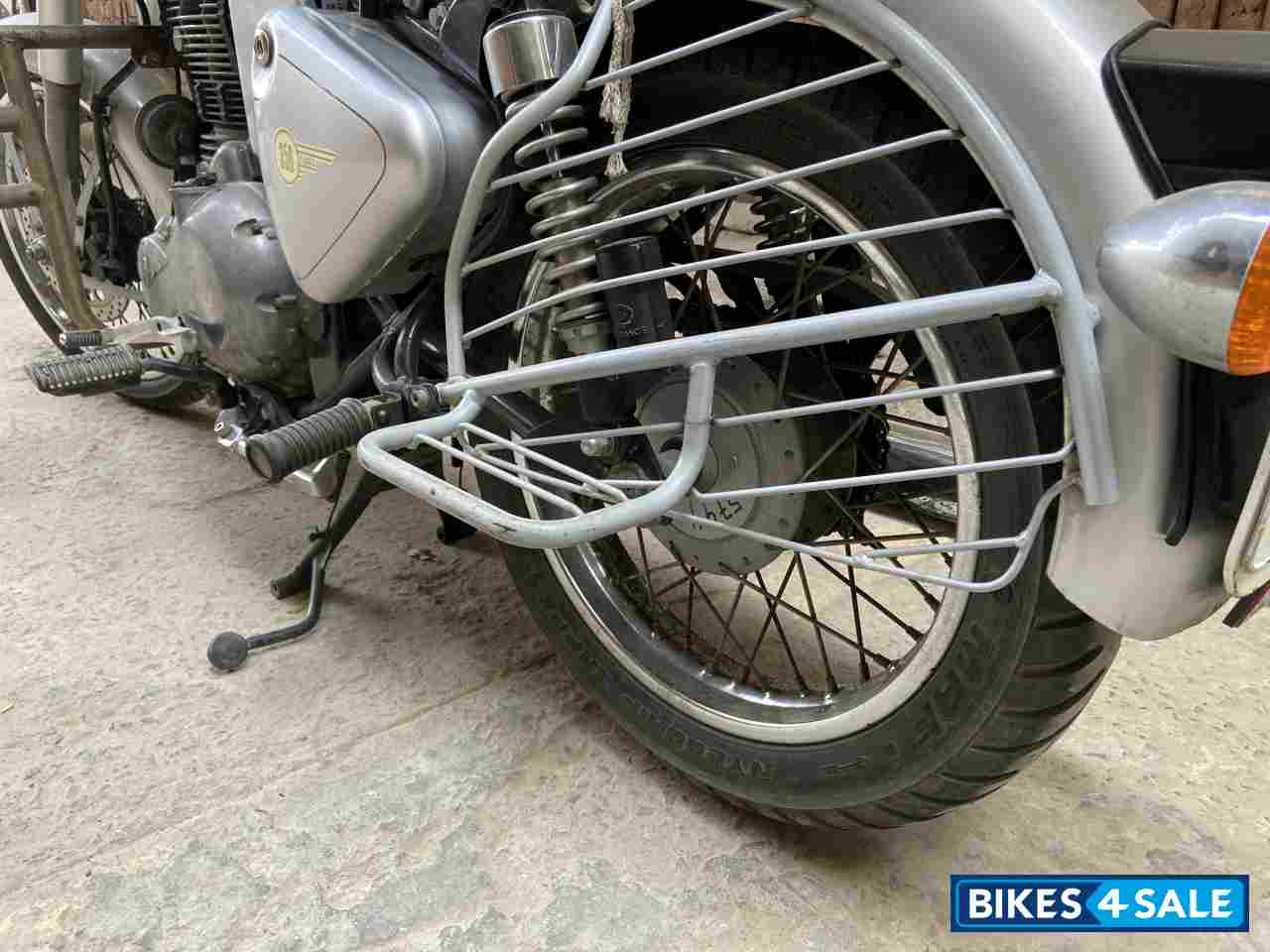 Silver Royal Enfield Classic 350