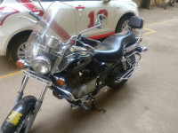Bajaj Avenger 220 DTS-i