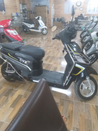 Hero Electric NYX E5