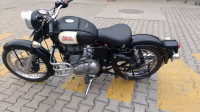 Black Royal Enfield Classic 350