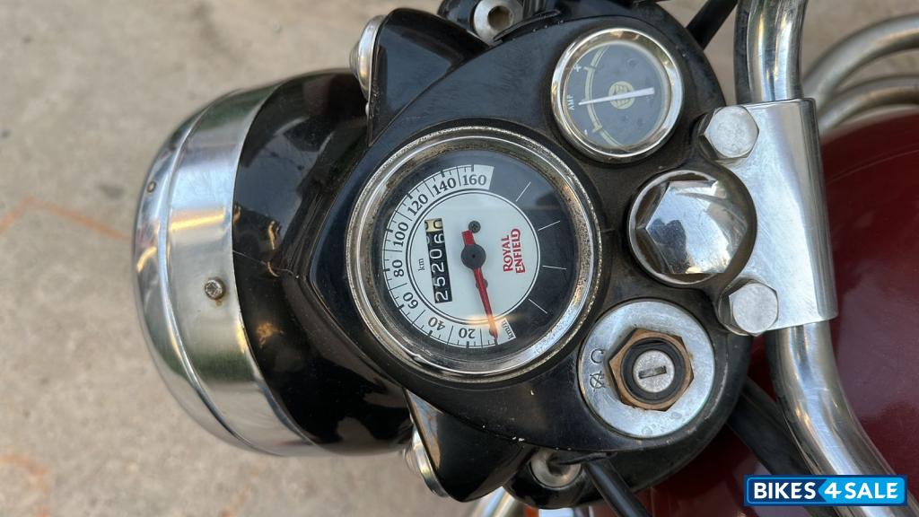 Royal Enfield Classic 350