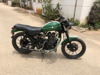 Green-white Royal Enfield Thunderbird