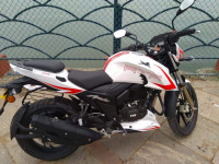 White TVS Apache RTR 200 4V ABS Race Edition 2.0