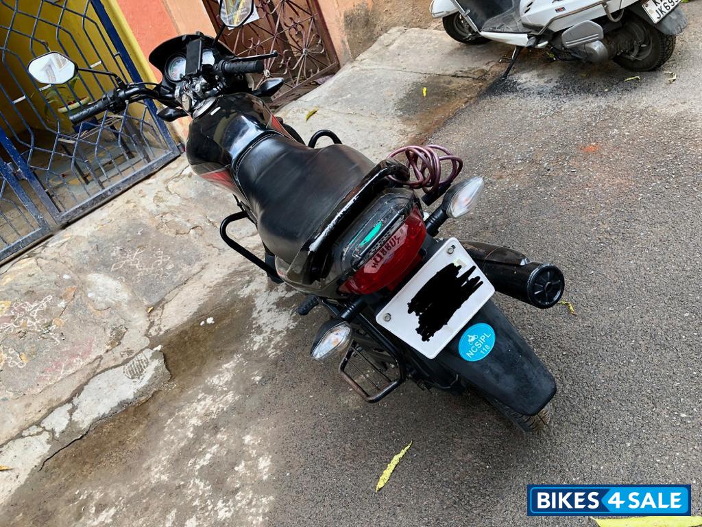 Black Honda Dream Yuga