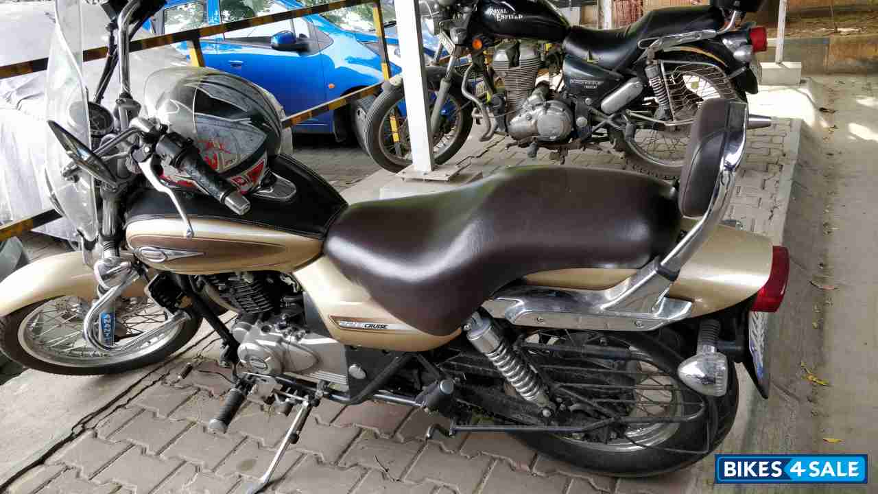 Bajaj Avenger Cruise 220