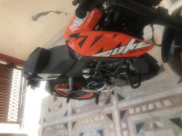 Orange KTM Duke 200