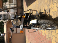 Royal Enfield Classic 500