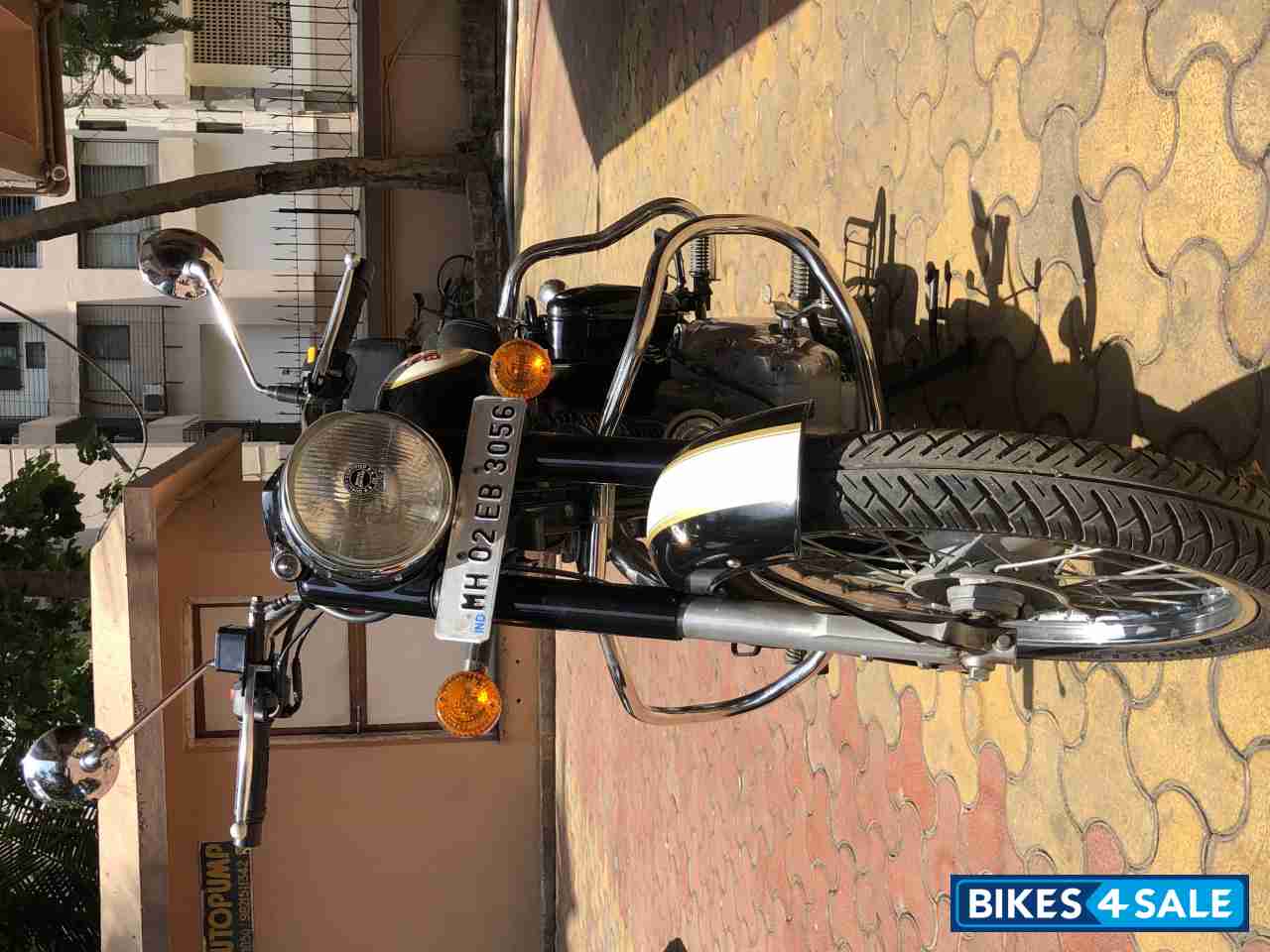 Royal Enfield Classic 500 Royal Enfield Classic 500