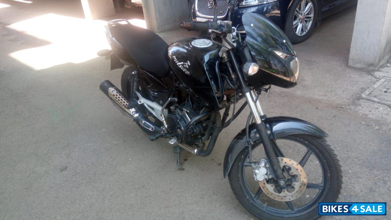 Black Bajaj Pulsar 150 DTSi