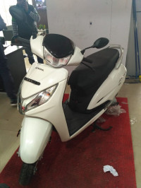 White Honda Activa 125