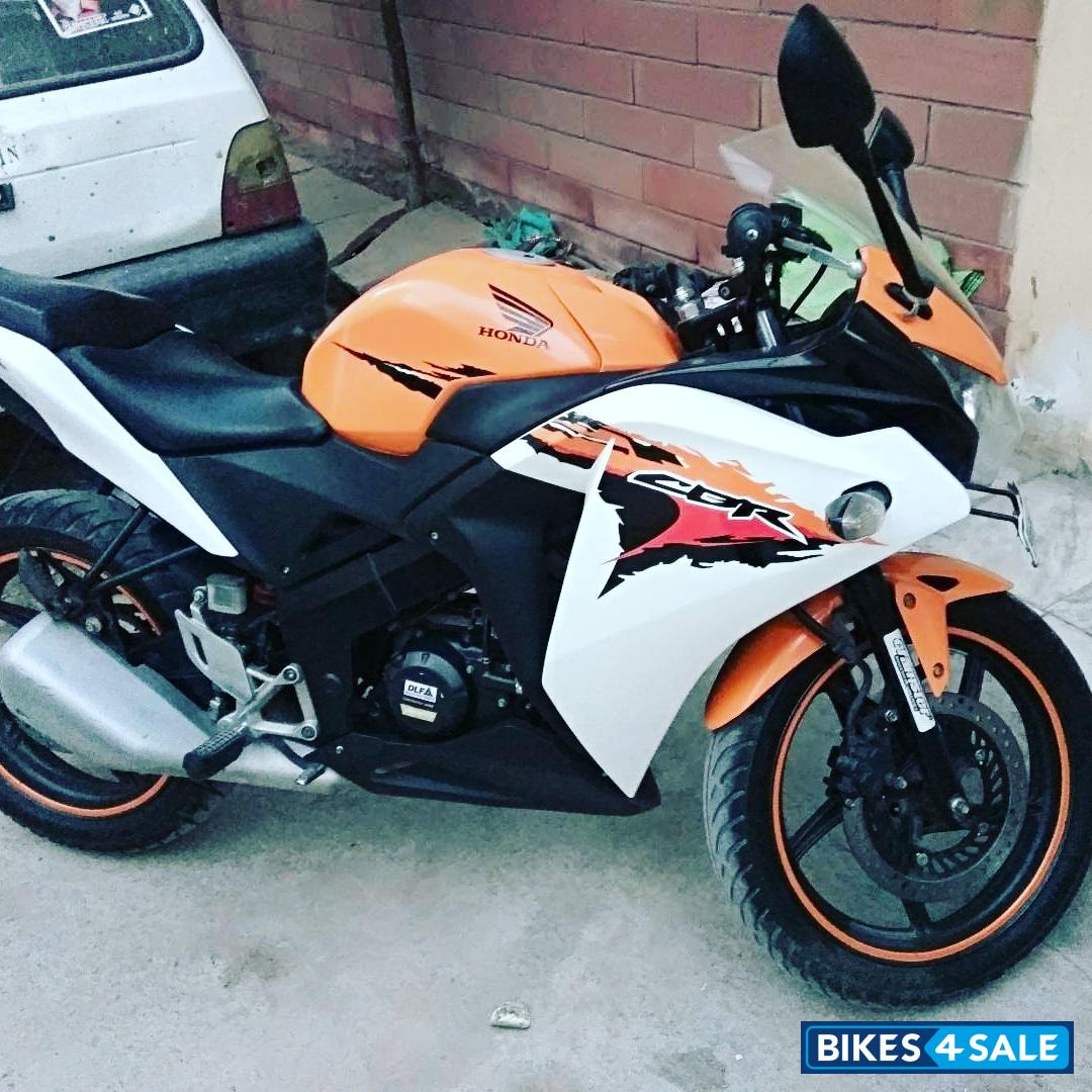 Honda CBR 150R