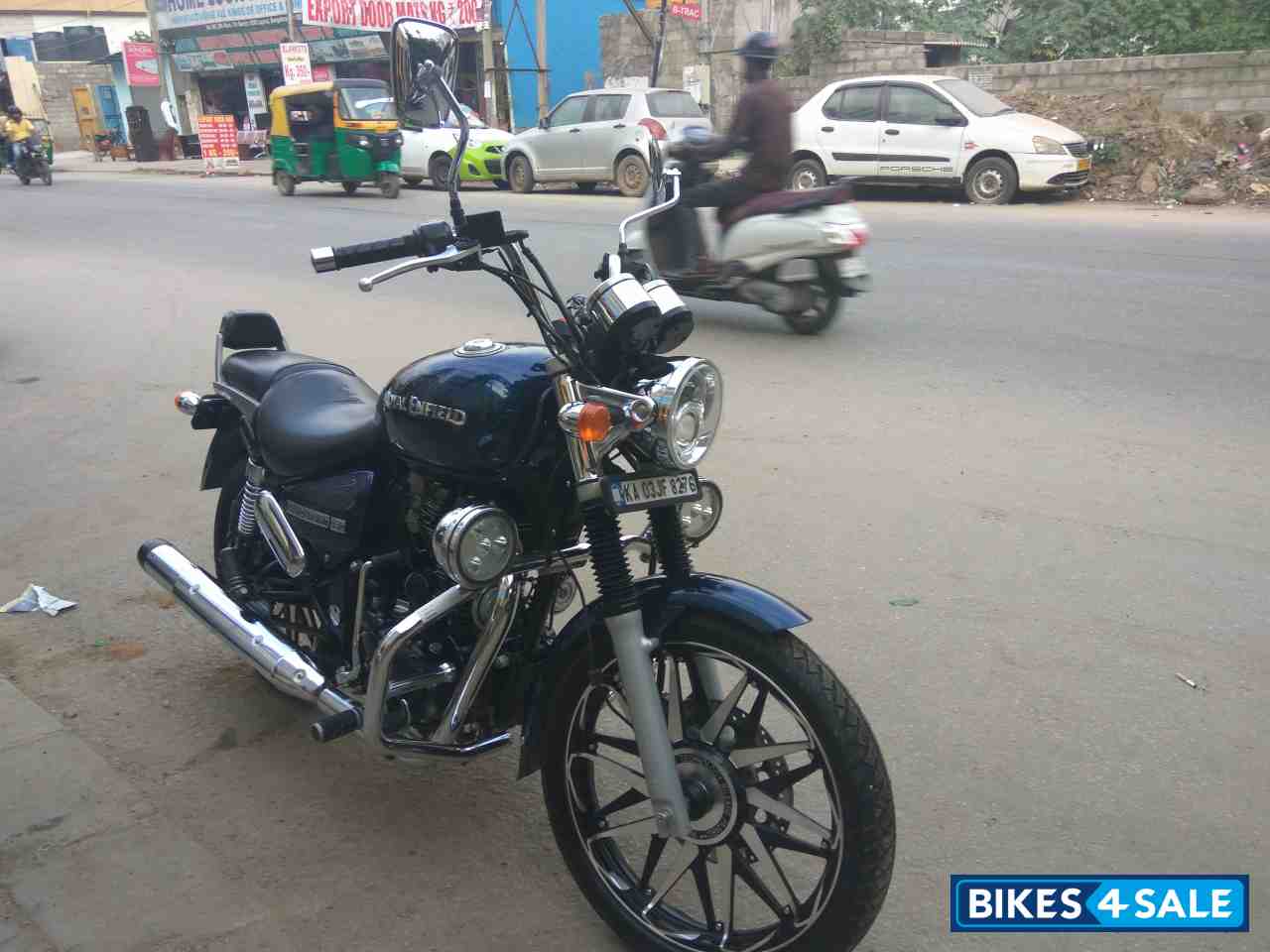 Marine Blue Royal Enfield Thunderbird 350 Marine Blue Royal Enfield Thunderbird 350