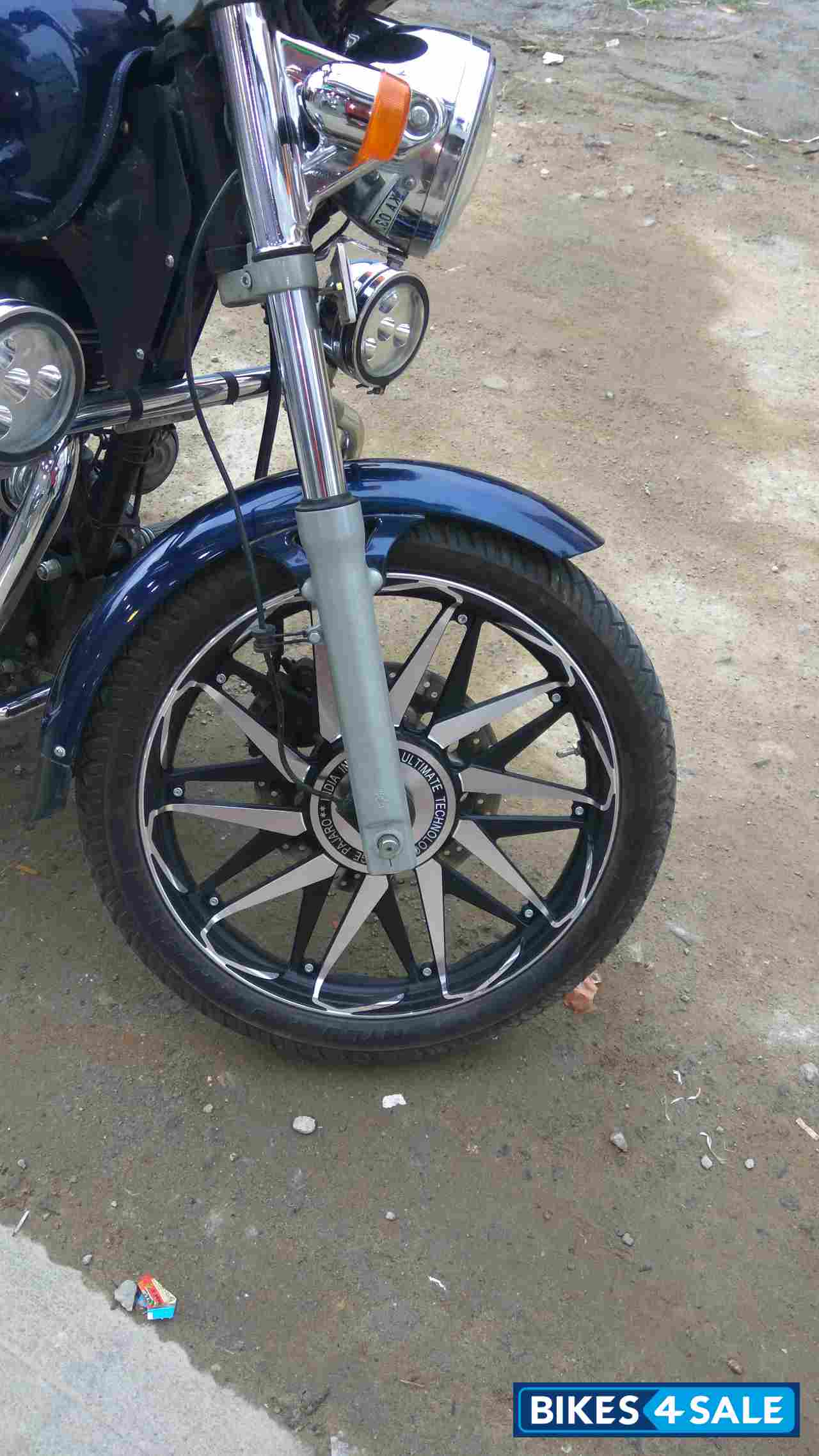 Marine Blue Royal Enfield Thunderbird 350 Marine Blue Royal Enfield Thunderbird 350