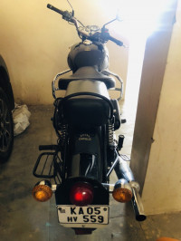 Royal Enfield Classic 500