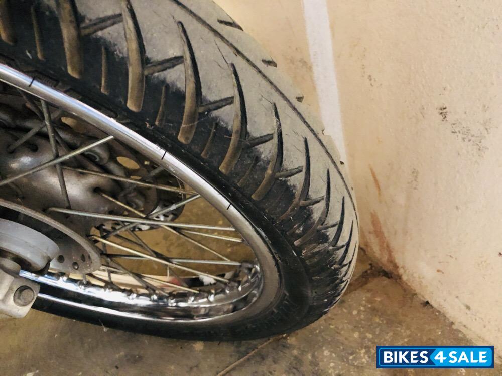 Royal Enfield Classic 500