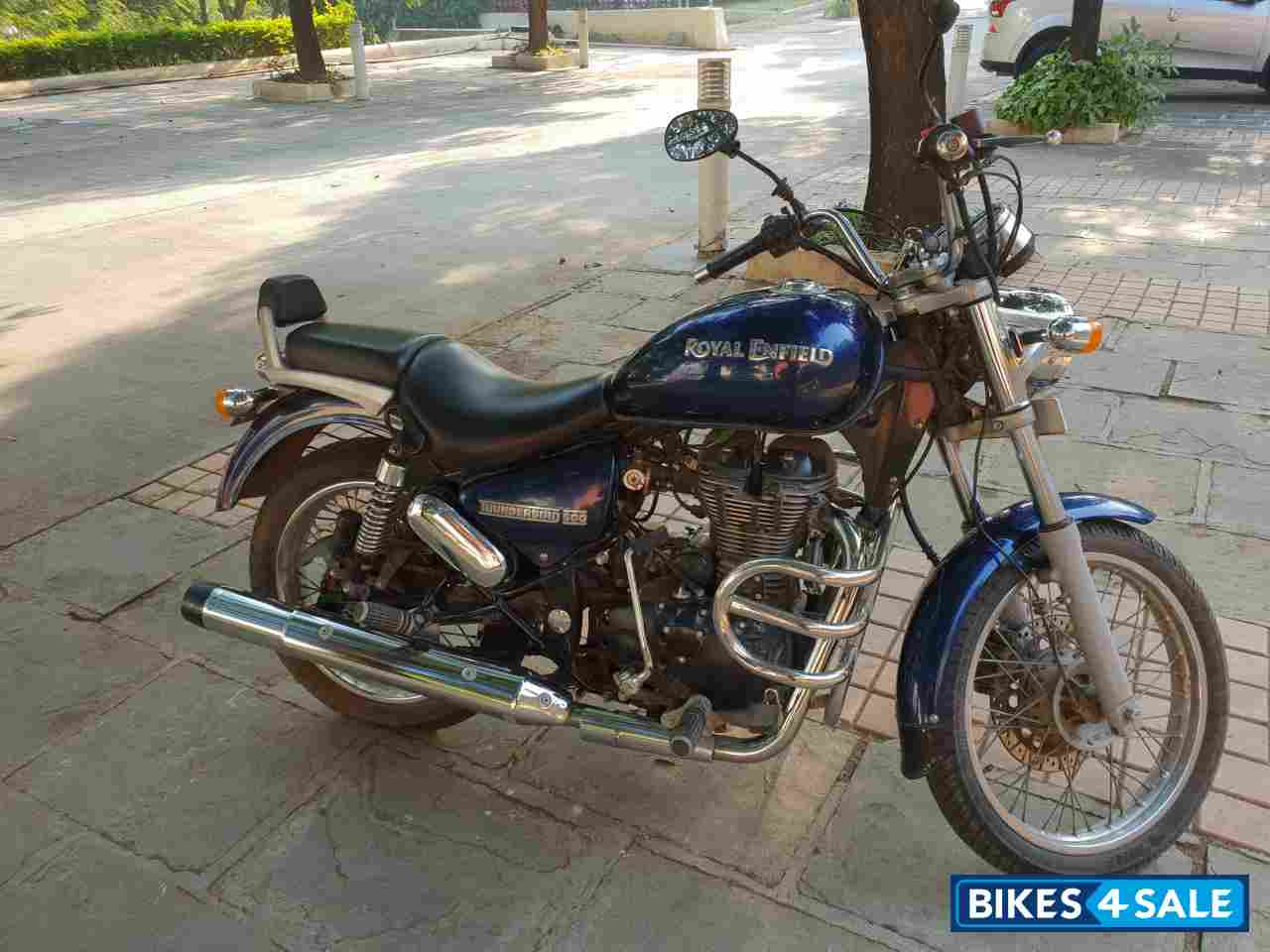Marine Blue Royal Enfield Thunderbird 500
