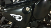 Royal Enfield Classic Stealth Black