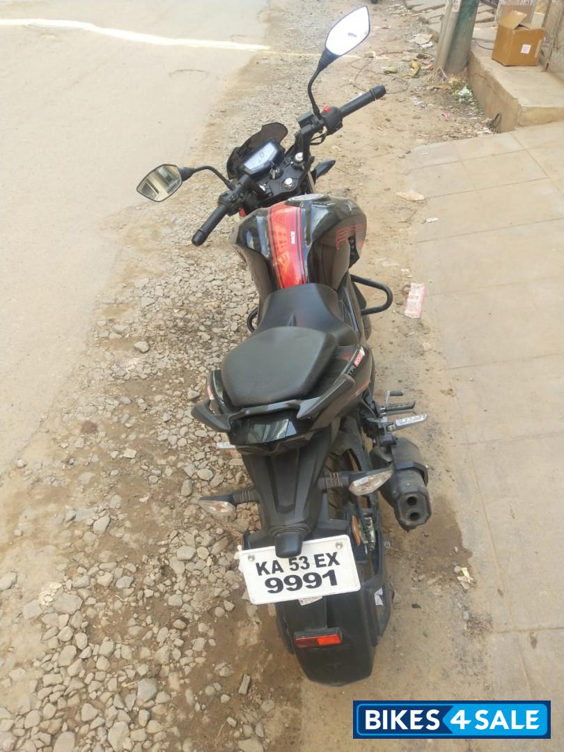 TVS Apache RTR 200 4V Race Edition 2.0