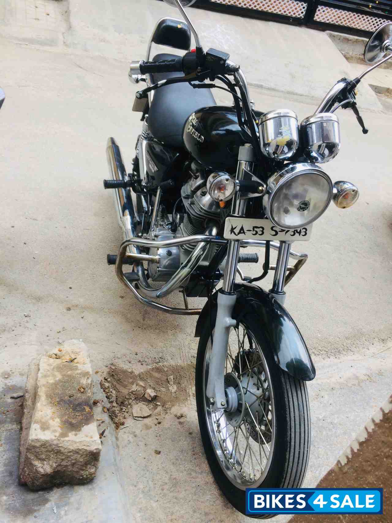 Royal Enfield Thunderbird 350 Royal Enfield Thunderbird 350