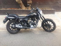 Matte Black Bajaj Avenger Street 180