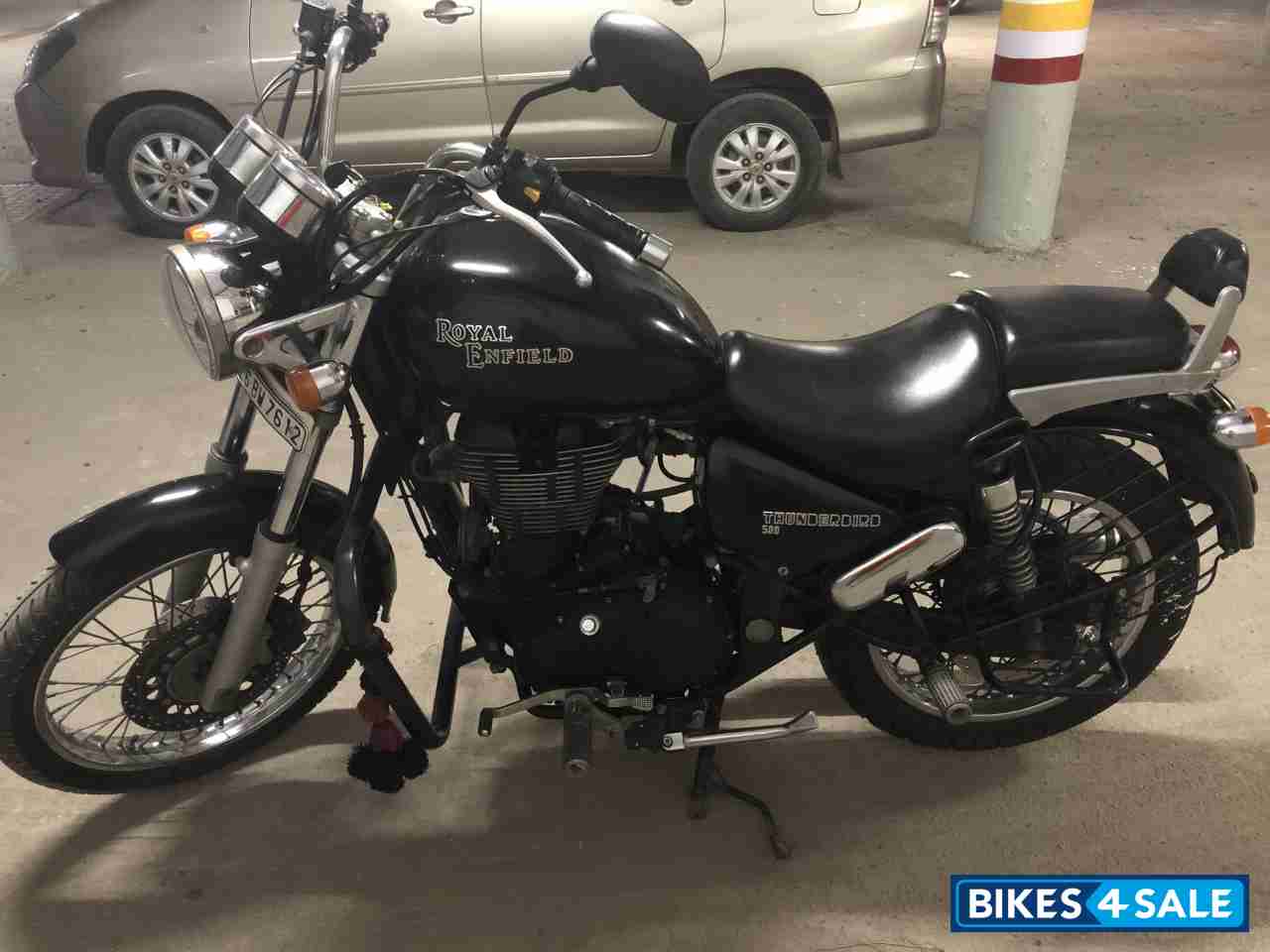 Black Royal Enfield Thunderbird 500