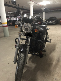 Black Royal Enfield Thunderbird 500