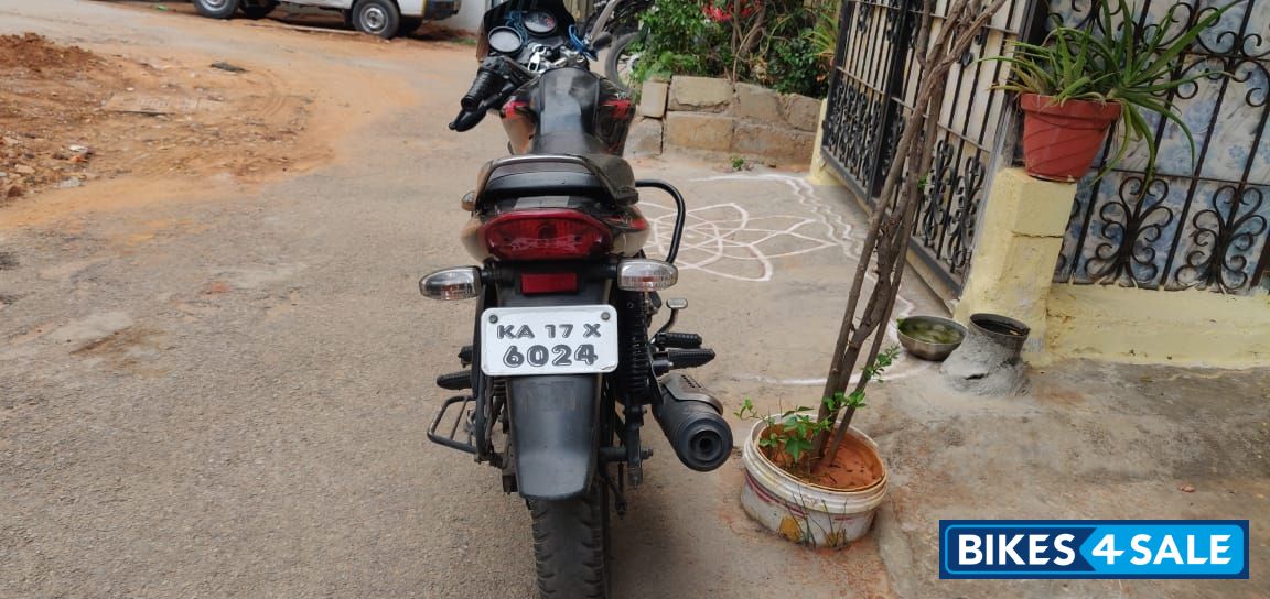 Bajaj Discover DTSi 135