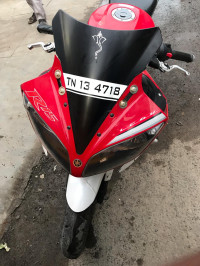 Yamaha YZF R15 V2