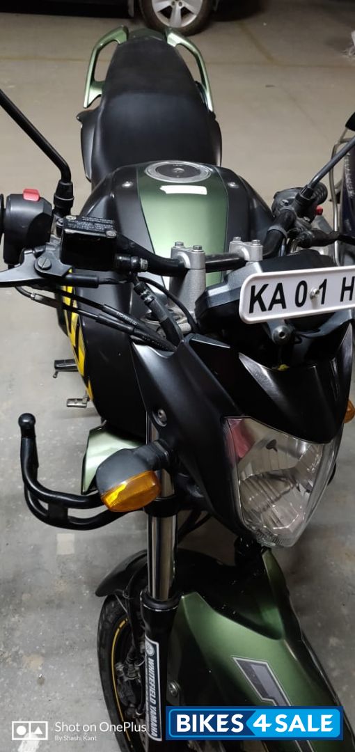 Battle Green Yamaha FZ Battle Green Yamaha FZ