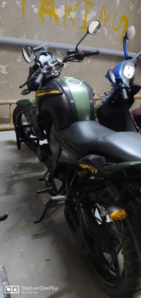 Battle Green Yamaha FZ