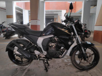 Black Yamaha FZ FI V2