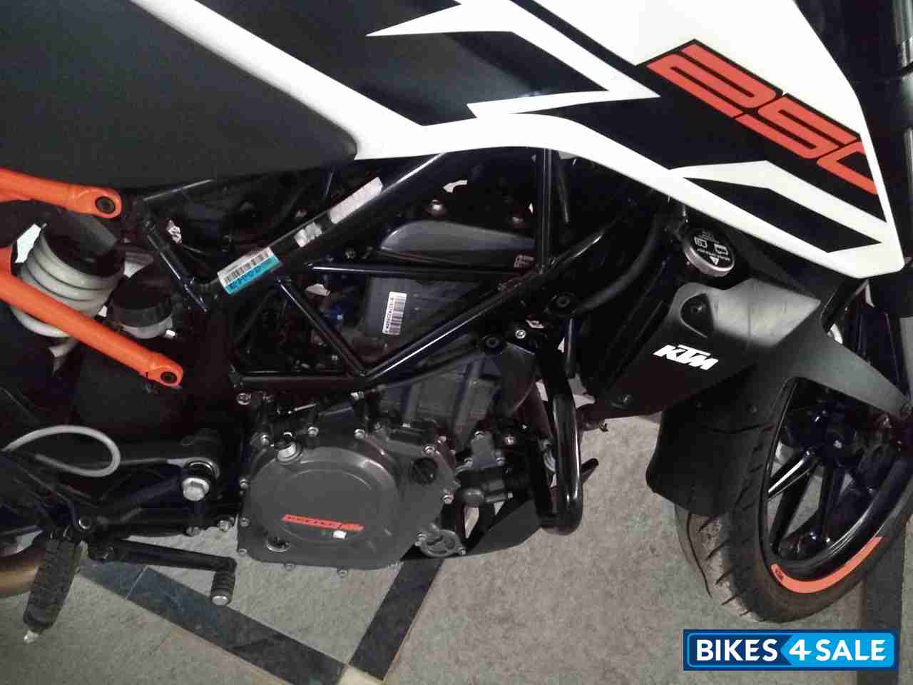 White KTM Duke 250