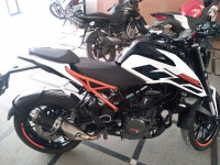 White KTM Duke 250
