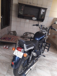 Royal Enfield Thunderbird 350  Model