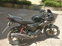 Black And Grey Metal Honda CBF Stunner