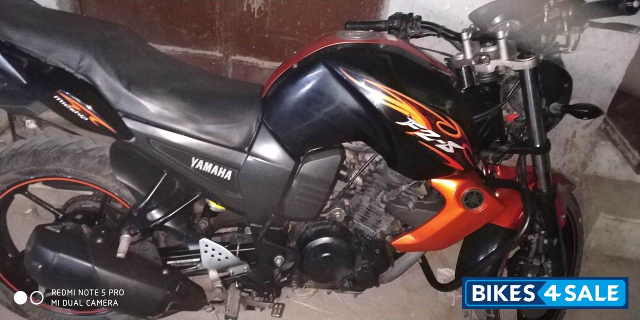 Yamaha FZ-S