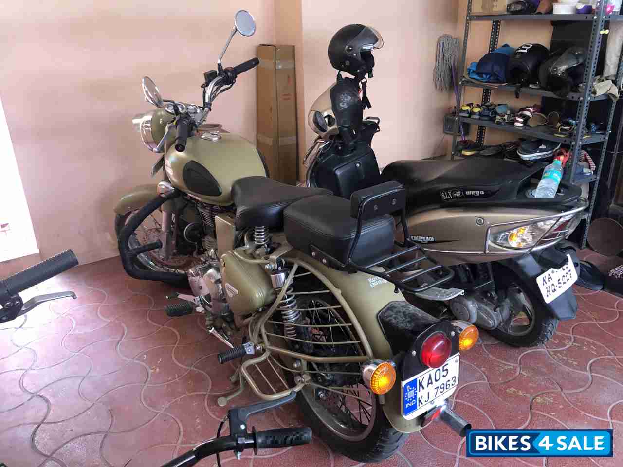 Royal Enfield Classic Desert Storm Royal Enfield Classic Desert Storm