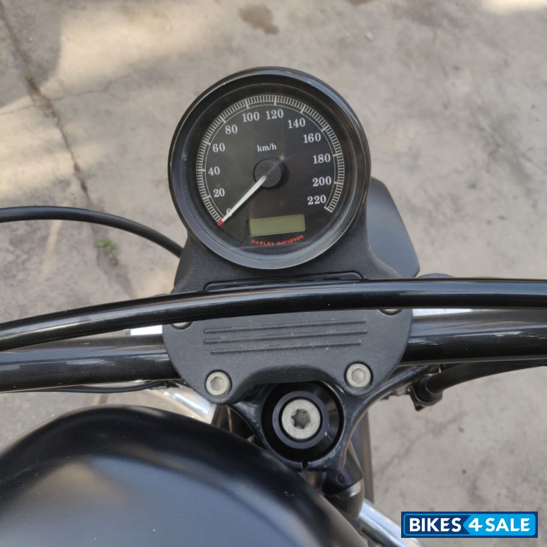 Harley Davidson Iron 883 Picture 5 Bike Id 217501 Bike