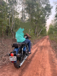 Lagoon Royal Enfield Classic 350