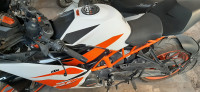 White Orange KTM RC 200
