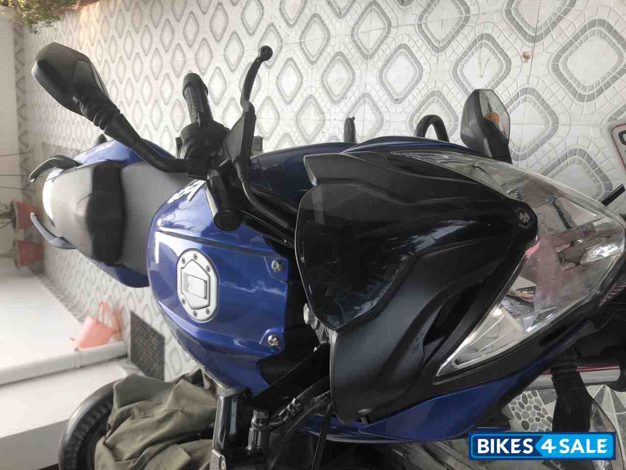 Bajaj Pulsar 200 NS