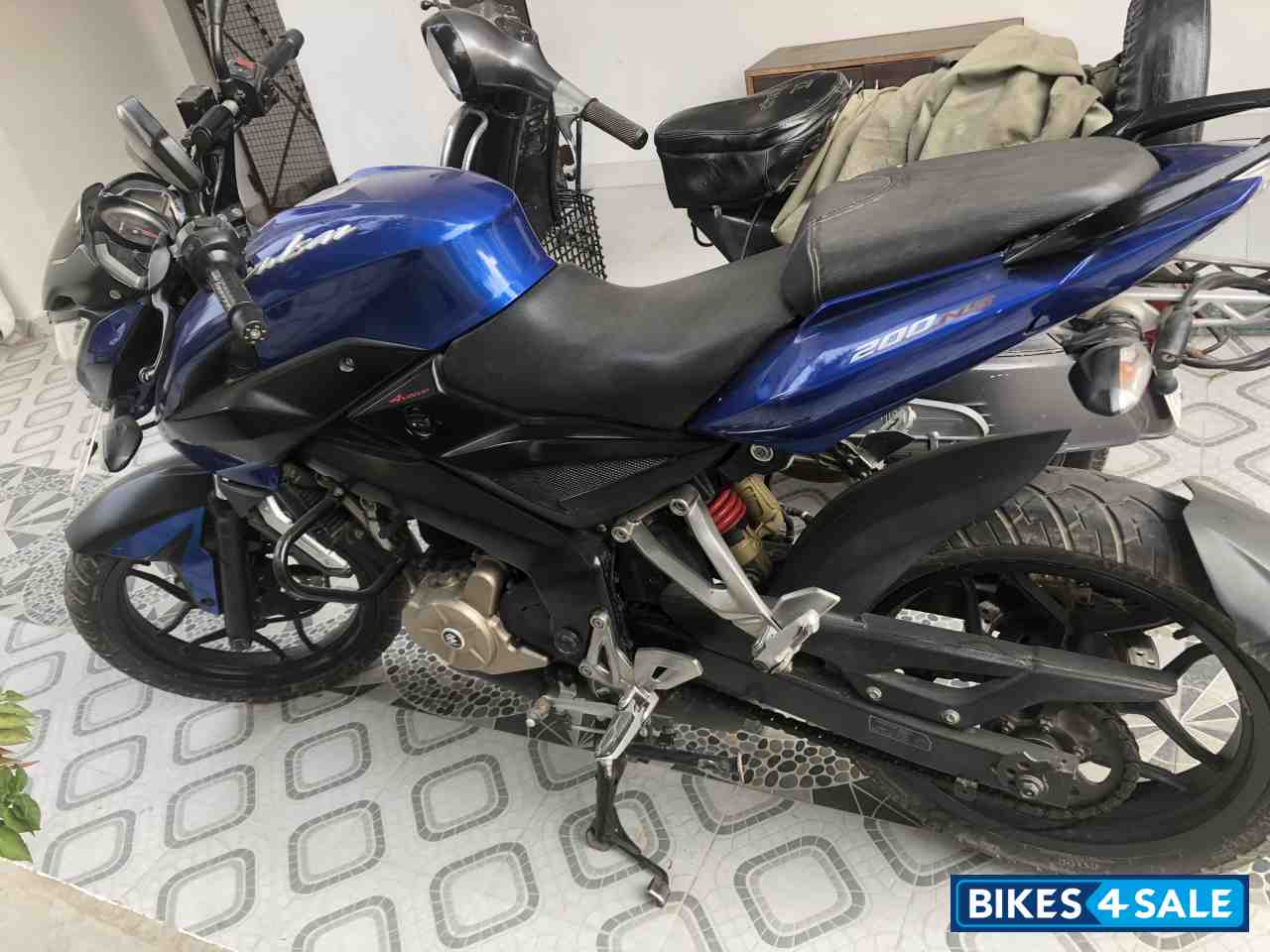 Bajaj Pulsar 200 NS