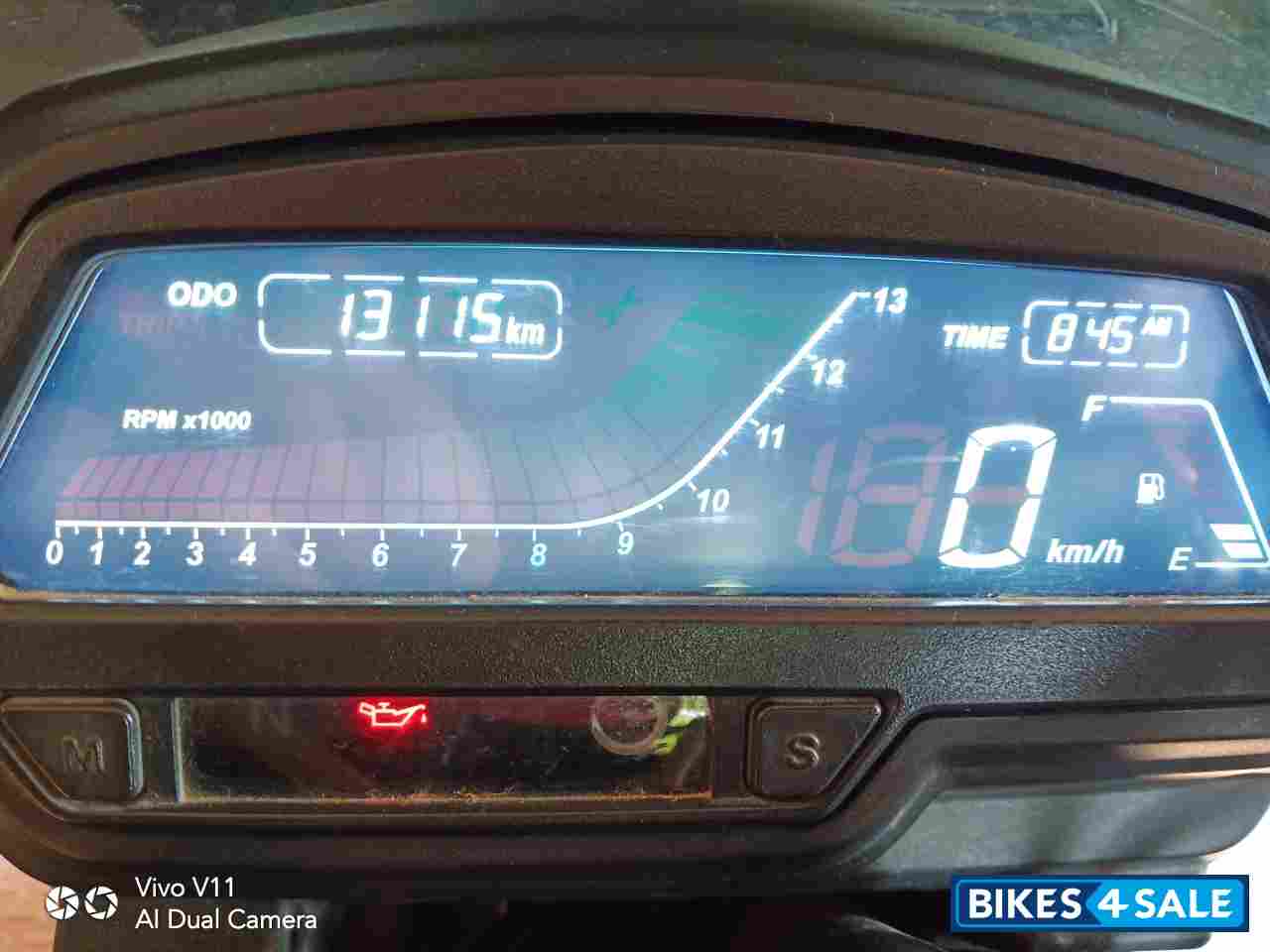 Twilight Plum Bajaj Dominar 400