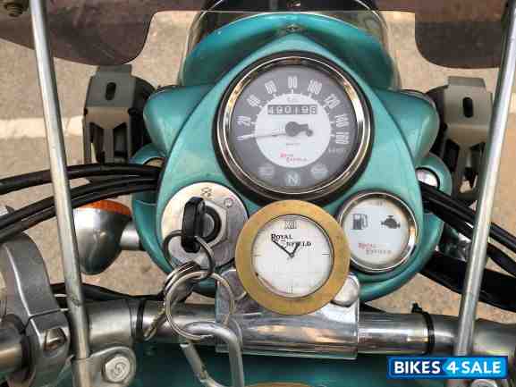 Green Royal Enfield Classic 500 Green Royal Enfield Classic 500