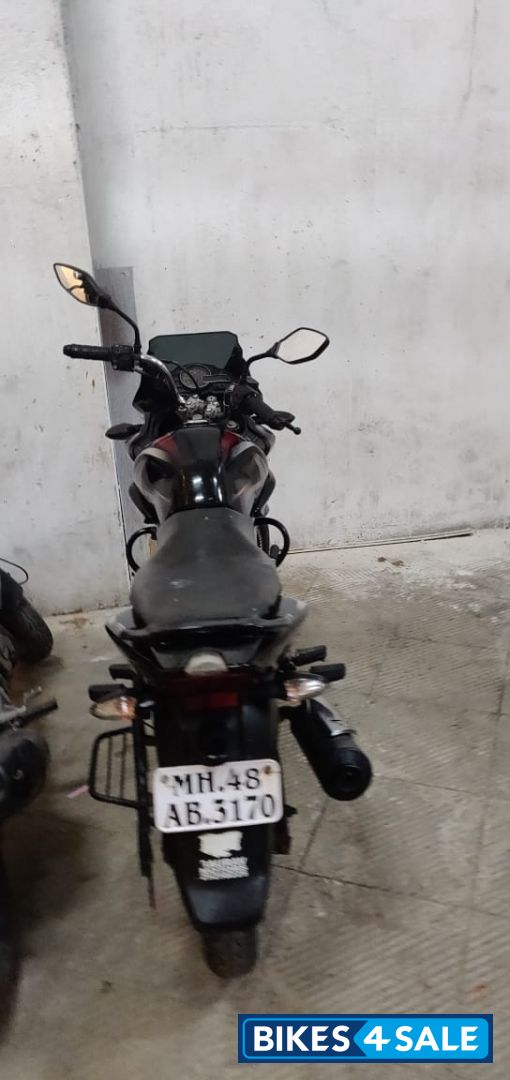 Black Bajaj Discover 150 F