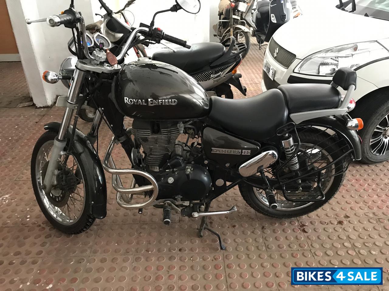 Lightning Royal Enfield Thunderbird TwinSpark 350 Lightning Royal Enfield Thunderbird TwinSpark 350