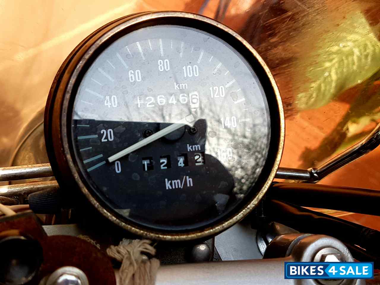 Black Bajaj Avenger 220 DTS-i Black Bajaj Avenger 220 DTS-i