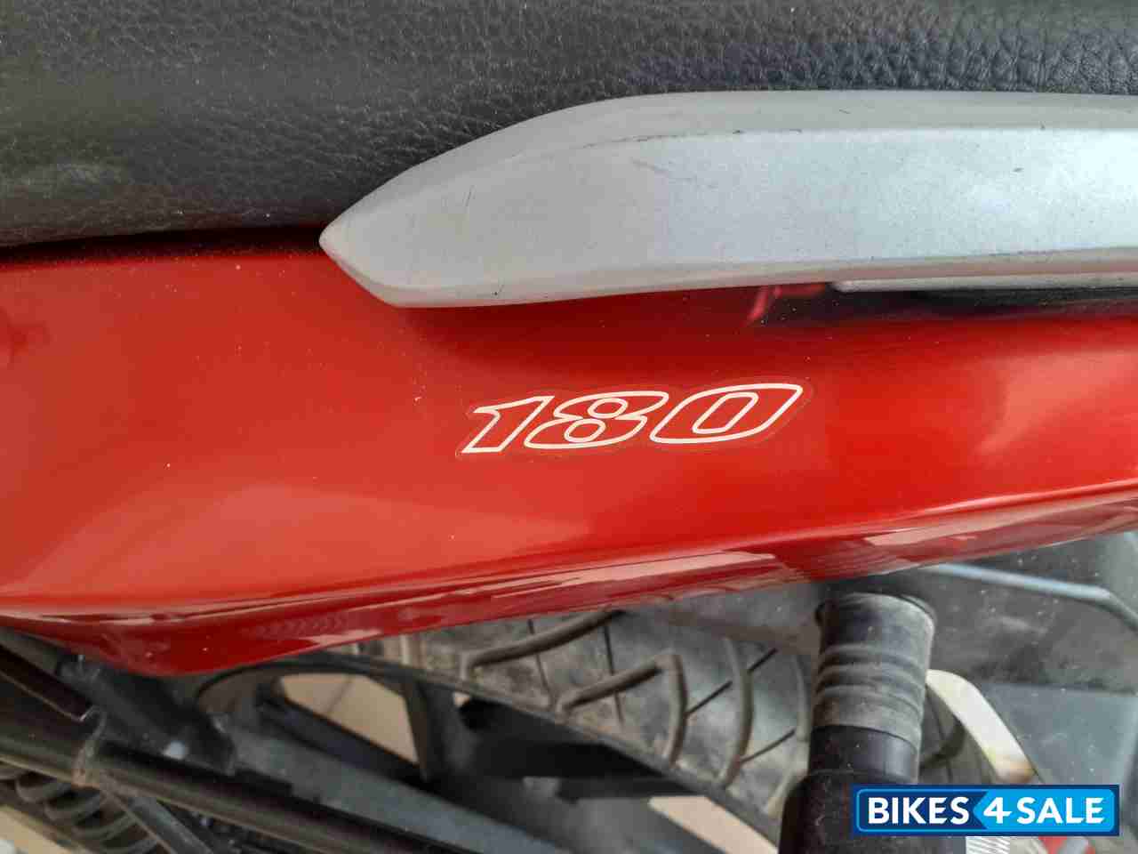 Bajaj Pulsar 180 DTSi Bajaj Pulsar 180 DTSi